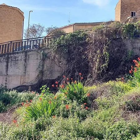 Gioeni 87 & Quiet Apartment *